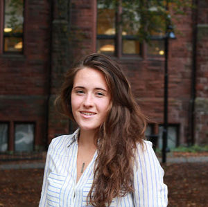 Meet your Posher, Abby